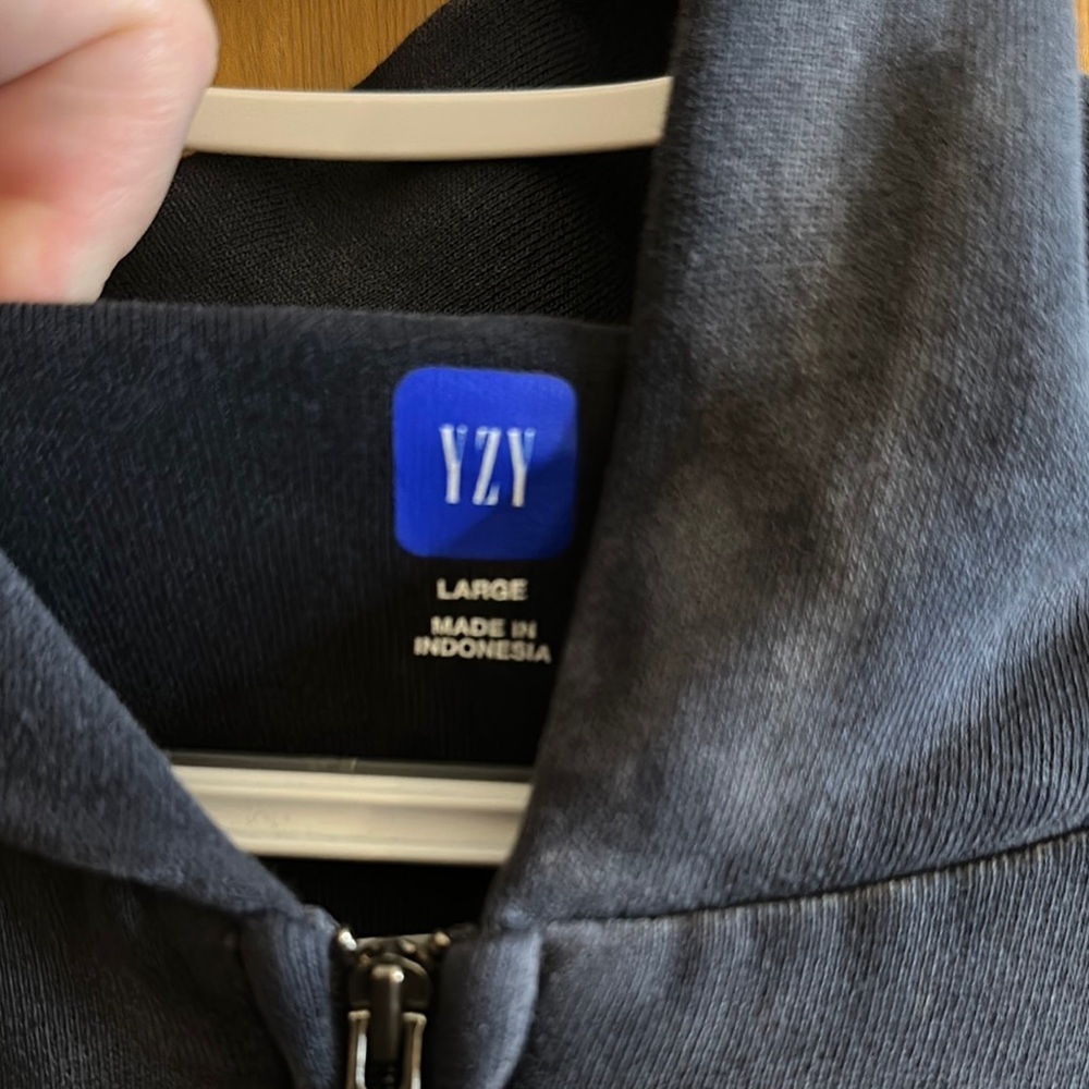 Yzy Gap Men’s Blue/Gray Distressed Full Zip Sweatshirt Size Large - Picture 2 of 8